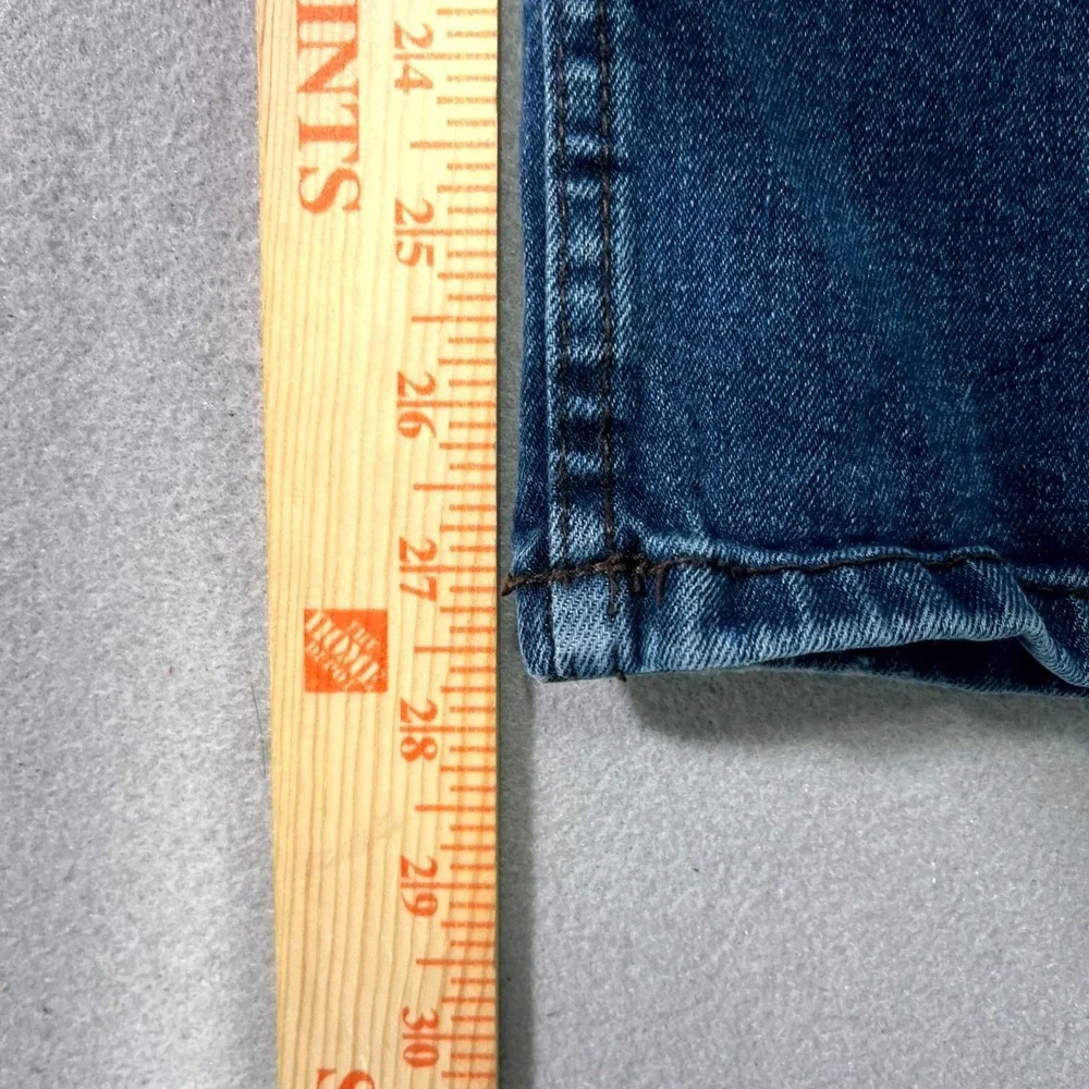 Tommy Hilfiger Jeans‎ Womens 14 Blue Denim Medium Wash Whiskering Straight Leg